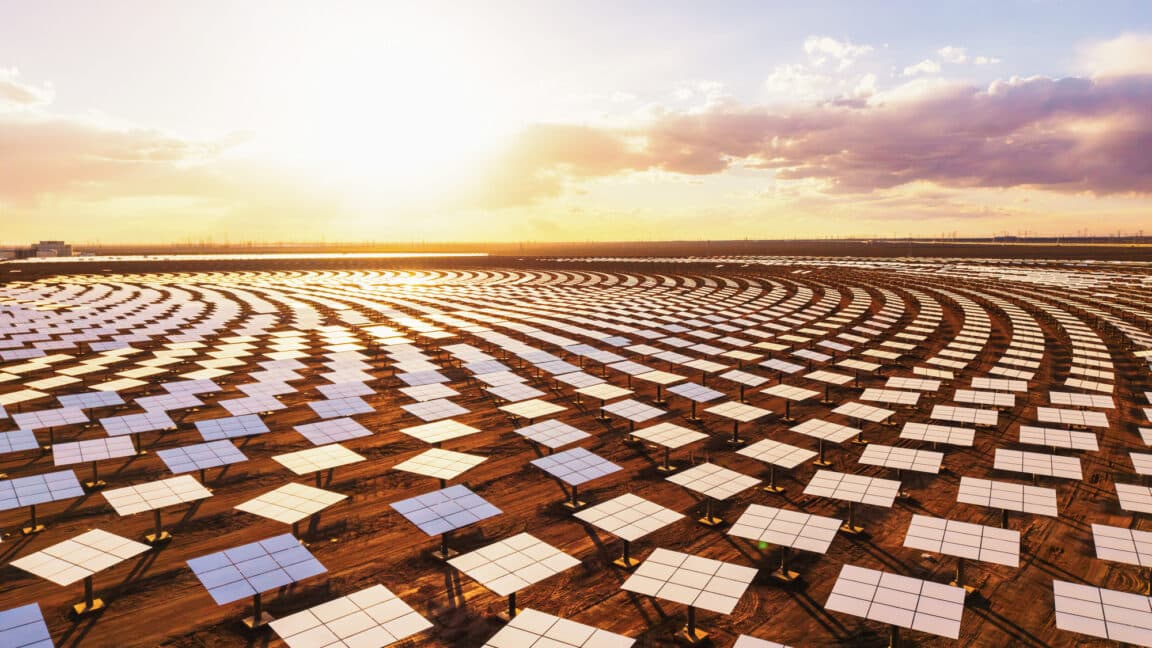 Energia solar supera o carvão nos EUA pela primeira vez em um mês